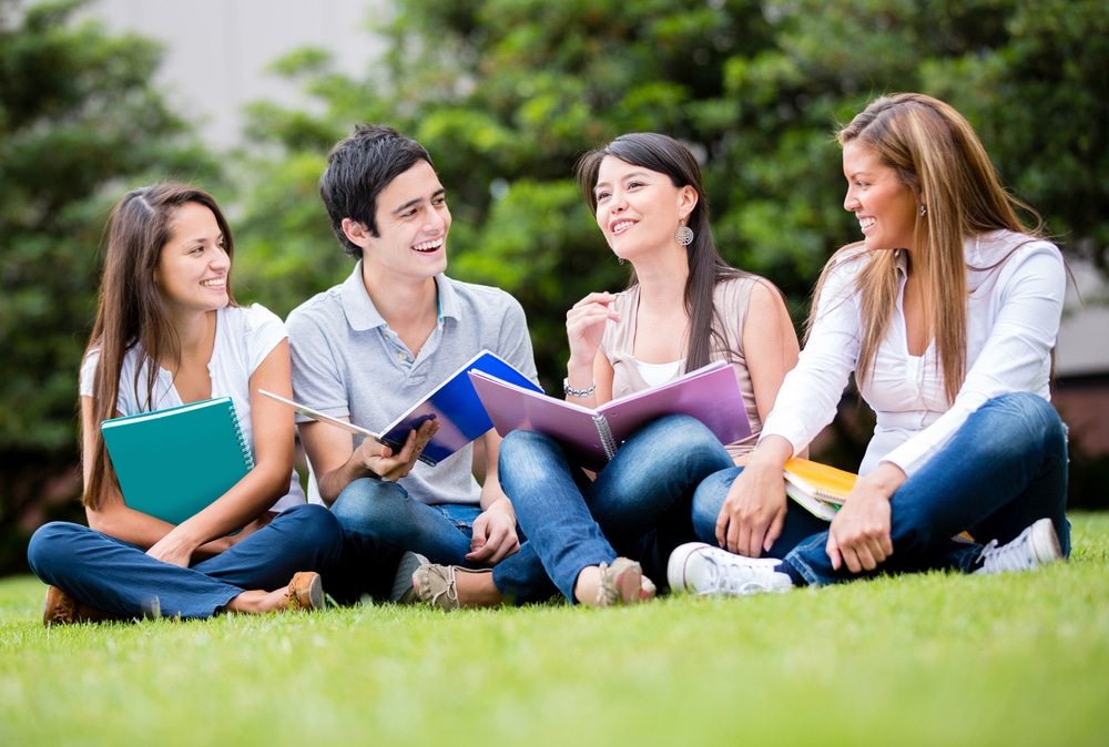 Learn hypnotherapy in groups