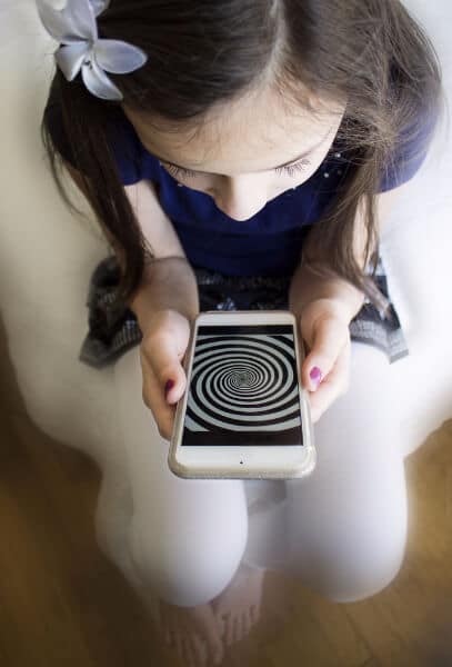 black ops hypnosis mind control brainwashing girl phone iphone smart phone hypnotic hypnotising hypnotised spiral